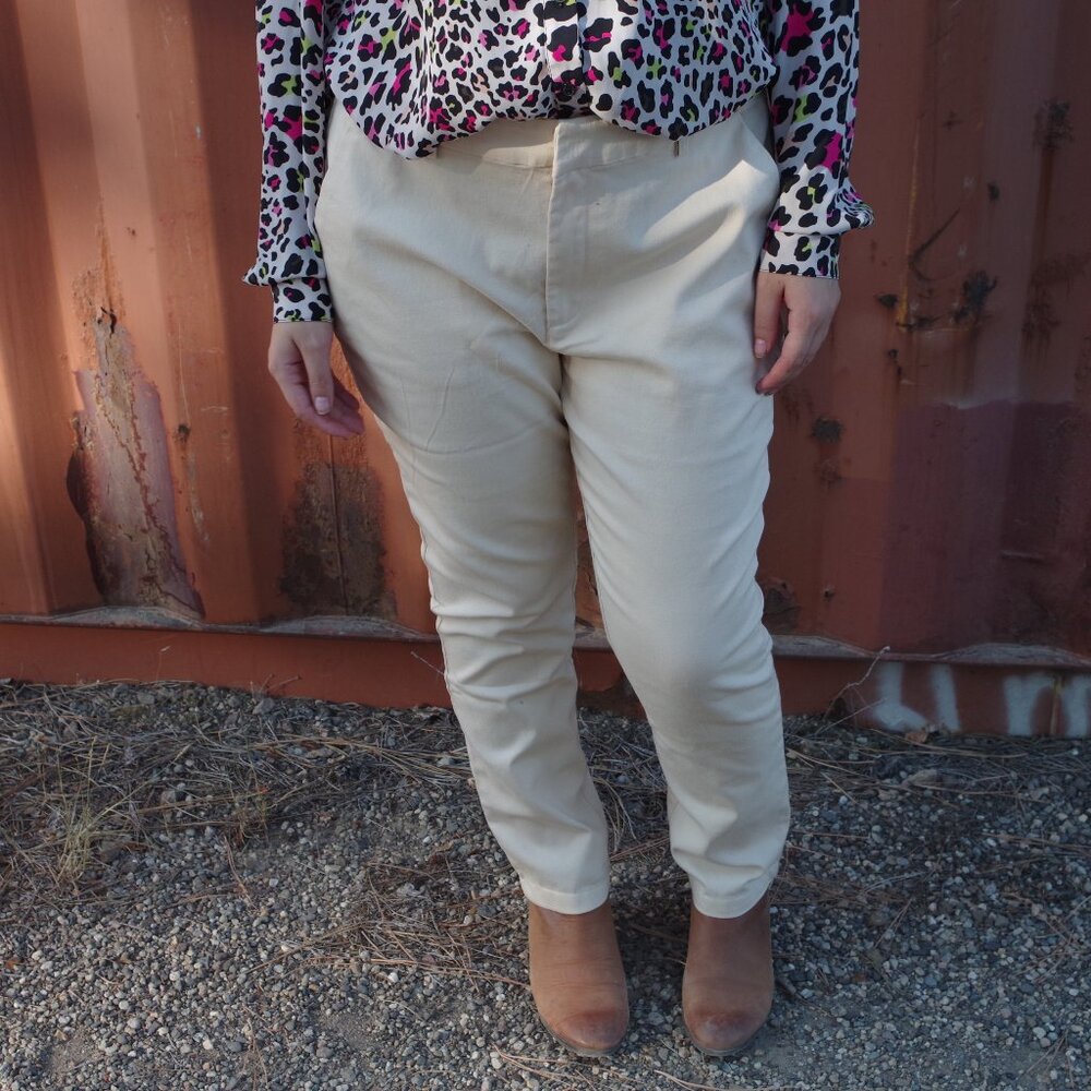 Cream Ladies Trousers By Justfab High Rise